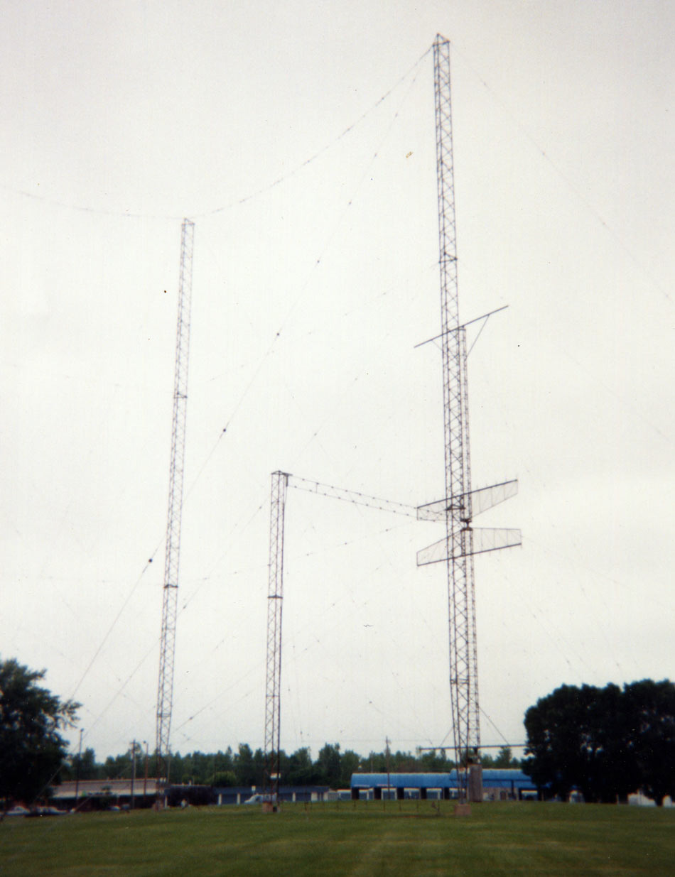 Small curtain array between two tallest towers Collins Radio
